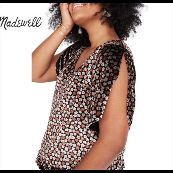 MADEWELL Velvet Tulip-Sleeve Ruffle Top S NWT - Picture 1 of 7